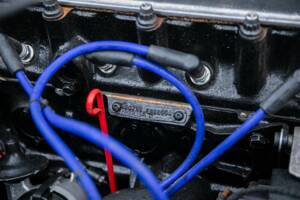 Image 21/42 of MG MGB GT (1972)