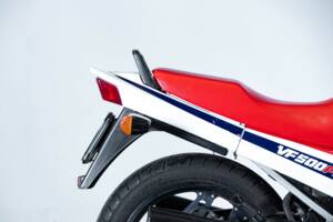 Bild 9/50 von Honda VF 500 F (1986)