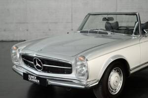Image 3/50 de Mercedes-Benz 280 SL (1970)