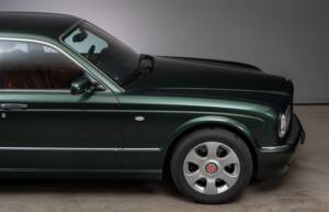 Image 8/36 of Bentley Arnage Red Label (2001)