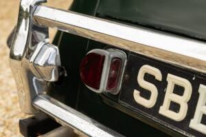 Image 17/21 of Riley 2.5 Litre RMF (1953)