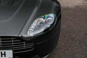 Imagen 45/46 de Aston Martin V12 Zagato (2011)