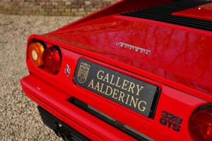 Image 47/50 de Ferrari 328 GTS (1989)