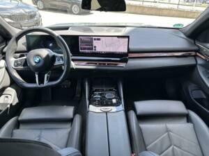 Bild 4/15 von BMW i5 eDrive40 Touring (2024)