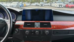 Immagine 41/62 di ALPINA B5 (2007)