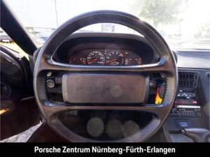 Image 27/46 of Porsche 928 S (1985)