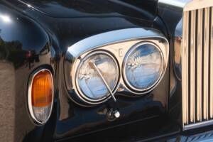Image 30/50 de Rolls-Royce Corniche I (1981)