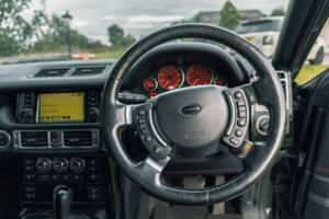 Image 33/47 de Land Rover Range Rover Vogue TDV8 (2009)