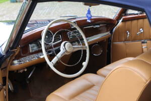 Image 25/56 of Mercedes-Benz 300 Sc Roadster (1958)