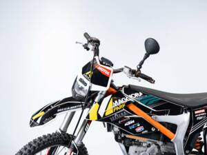 Image 9/47 of KTM DUMMY (2015)