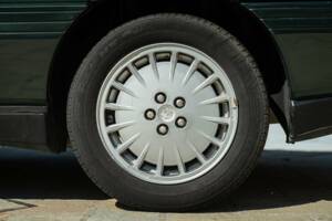 Bild 23/50 von Alfa Romeo 164 2.0i V6 Turbo (1992)