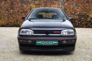 Image 4/41 de Volkswagen Golf III 2.0 GTI &quot;Edition&quot; (1997)