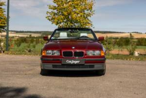 Immagine 7/23 di BMW 318i (1995)