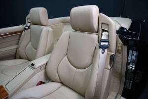 Image 22/30 of Mercedes-Benz SL 500 (2001)