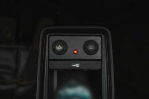 Image 42/50 de Porsche 911 Carrera 3.2 (1989)