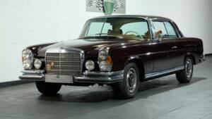 Bild 1/30 von Mercedes-Benz 280 SE 3,5 (1970)
