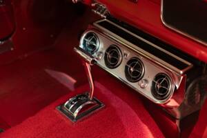Image 18/25 of Ford Mustang 289 (1965)