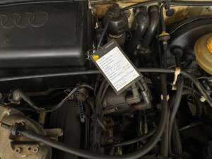 Bild 13/17 von Audi 90 - 2.3 (1989)