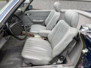 Image 20/46 de Mercedes-Benz 560 SL (1986)