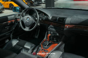 Bild 16/23 von BMW 540i (1999)