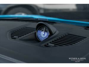 Image 35/42 of Porsche 911 Carrera (2020)