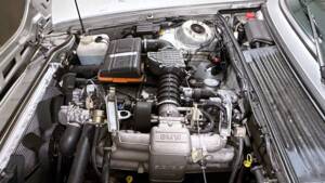 Bild 25/37 von BMW 635 CSi (1985)