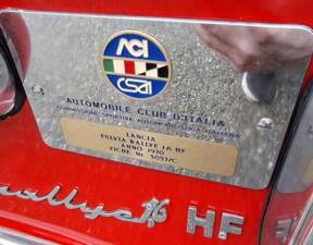 Image 12/15 of Lancia Fulvia Rallye HF 1.6 (1970)