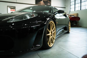 Bild 13/54 von Ferrari F430 (2006)