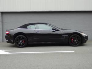 Immagine 5/93 di Maserati GranCabrio 4.7 (2010)