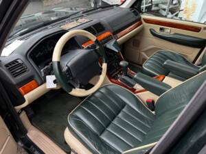 Image 11/23 of Land Rover Range Rover 4.6 HSE "30th Anniversary Edition" (2000)