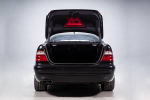 Immagine 32/38 di Mercedes-Benz CLK 55 AMG (2000)