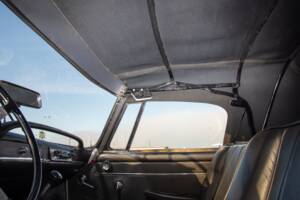 Immagine 35/94 di Alfa Romeo 2600 Spider (1964)