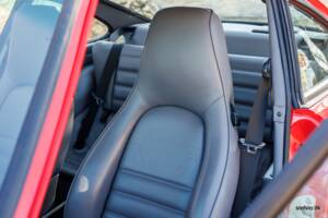 Afbeelding 23/33 van Porsche 911 Carrera 2 (1993)