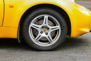Image 16/50 of Lotus Elise 111 (1998)