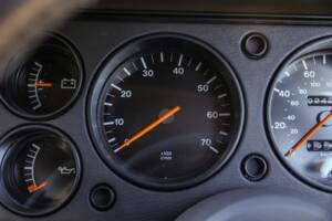 Image 38/50 of Ford Capri 2,8i (1987)