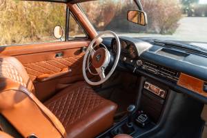 Image 24/46 of Mercedes-Benz 250 CE (1970)