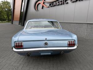 Immagine 11/50 di Ford Mustang 289 (1966)