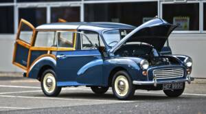 Image 17/50 of Morris Minor 1000 Traveller (1969)