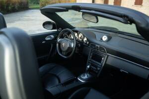 Image 47/50 of Porsche 911 Carrera GTS (2011)