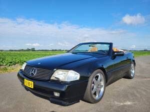 Image 3/8 de Mercedes-Benz 500 SL (1991)