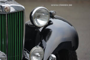 Image 14/18 of MG TD Midget (1953)