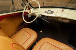 Bild 14/19 von Renault 4 CV Décapotable (1951)