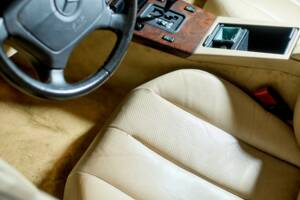 Image 39/43 of Mercedes-Benz 500 SL (1992)