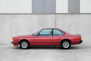 Image 14/44 of BMW 635 CSi (1981)