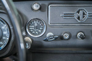 Afbeelding 25/50 van MG MGB (1968)