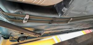 Immagine 43/52 di Mercedes-Benz 300 CE-24 (1993)