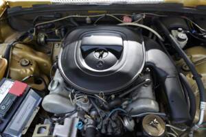Imagen 4/19 de Mercedes-Benz 350 SE (1977)