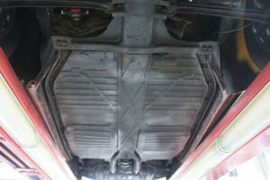 Image 7/50 of Volkswagen Coccinelle 1303 (1976)