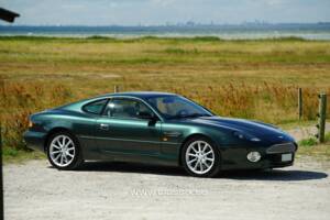 Bild 1/24 von Aston Martin DB 7 Vantage (2000)