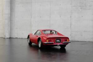 Bild 9/50 von Ferrari Dino 246 GT (1969)